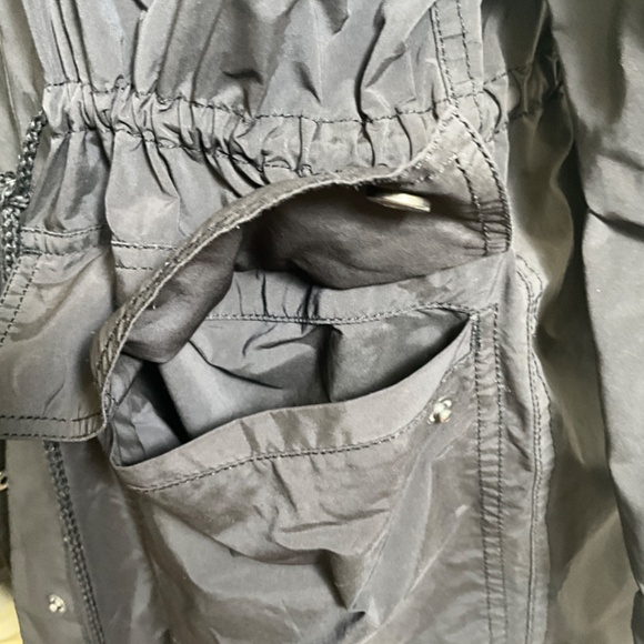 pureDKNY black jacket with draw string on waist and folded sleeve size P - Picture 5 of 9